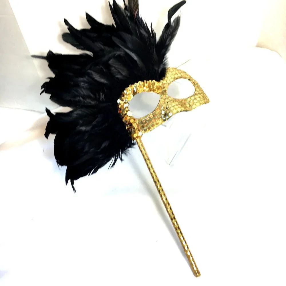 VENETIAN Harlequin Gold Sequin Mask w Blk Feathers w/ Handle NWOT NOS